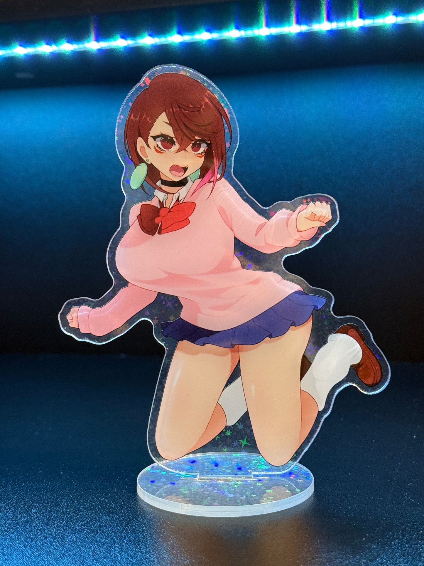 MOMO ACRYLIC STAND
